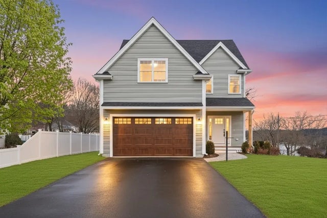 28 Arlington St, Woburn