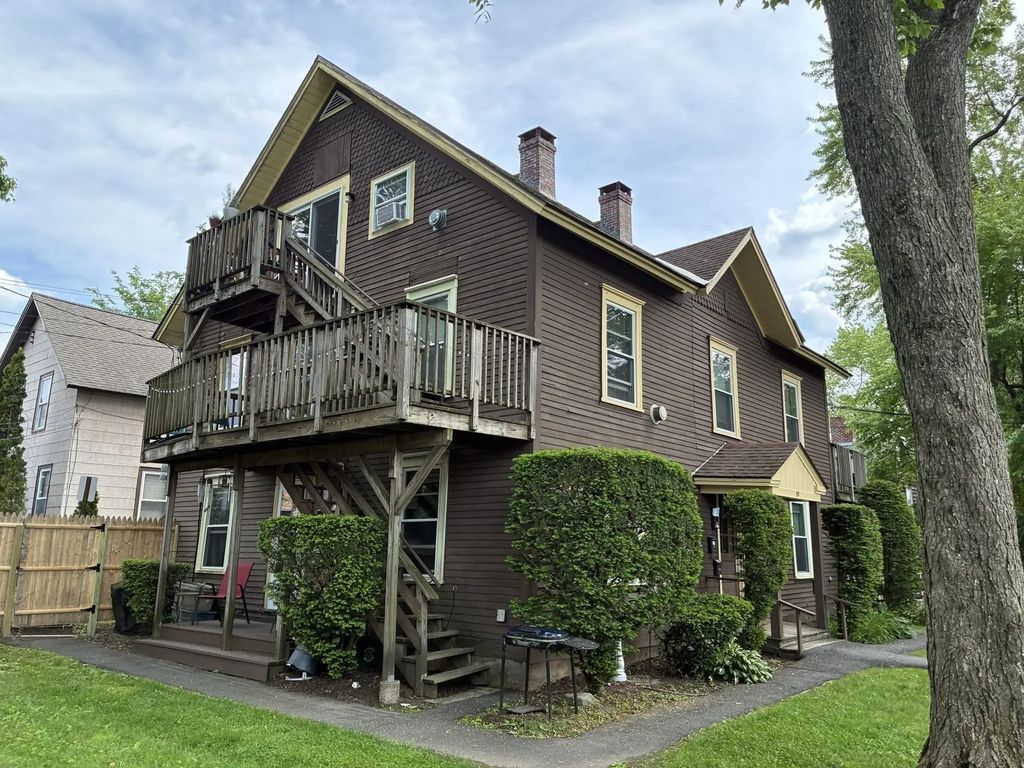 85-91 School St, Greenfield