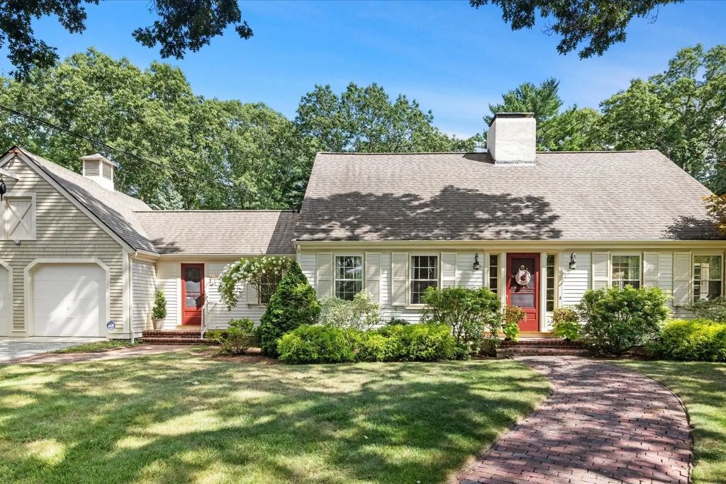 59 Beaverbrook Ln, Duxbury
