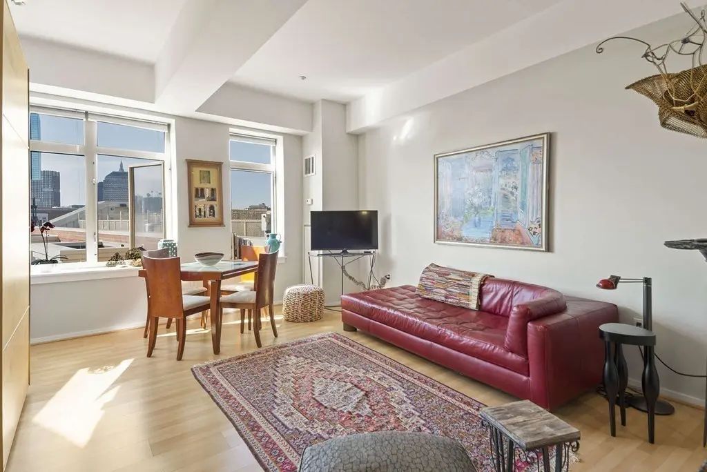 35 Fay St #609, Boston