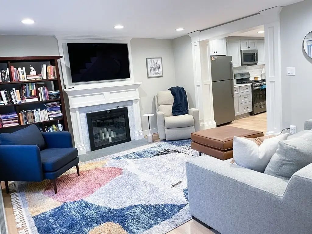 83 Rockridge #-, Waltham
