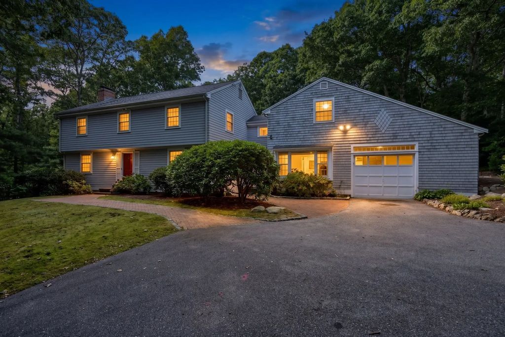 32 Greengate Rd, Falmouth