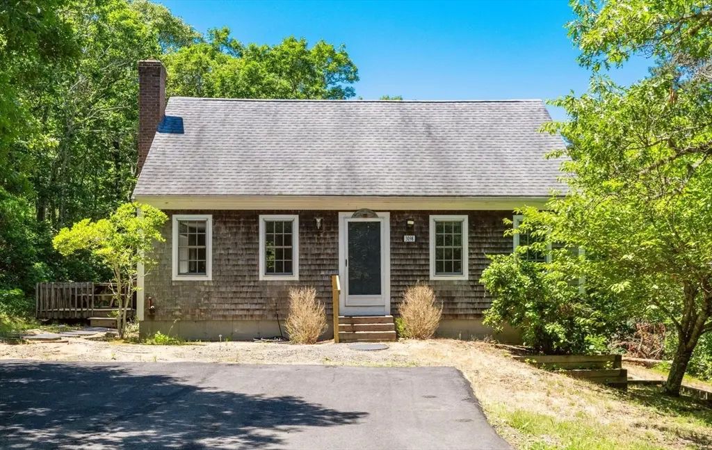 3098 State Highway Route 6, Wellfleet