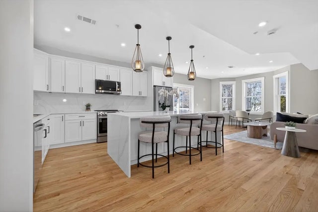 60 Stanley Street #201, Boston