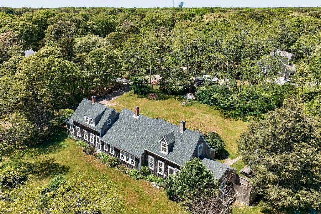 95 Queen Anne Dr, Eastham