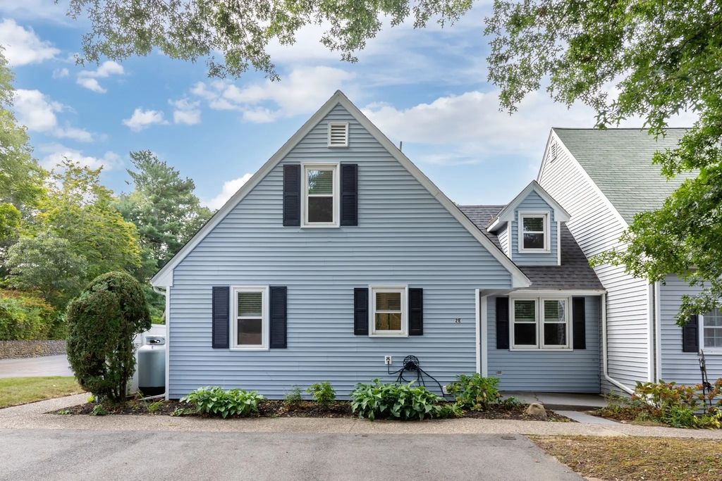 12 State Rd #2e, Plymouth