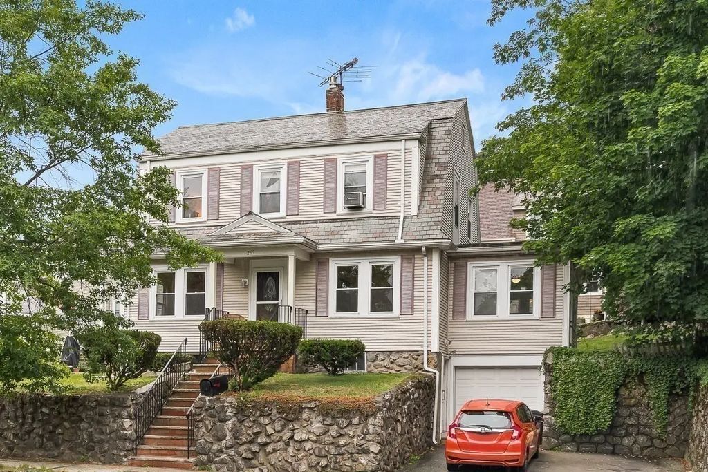 265 Main St, Melrose