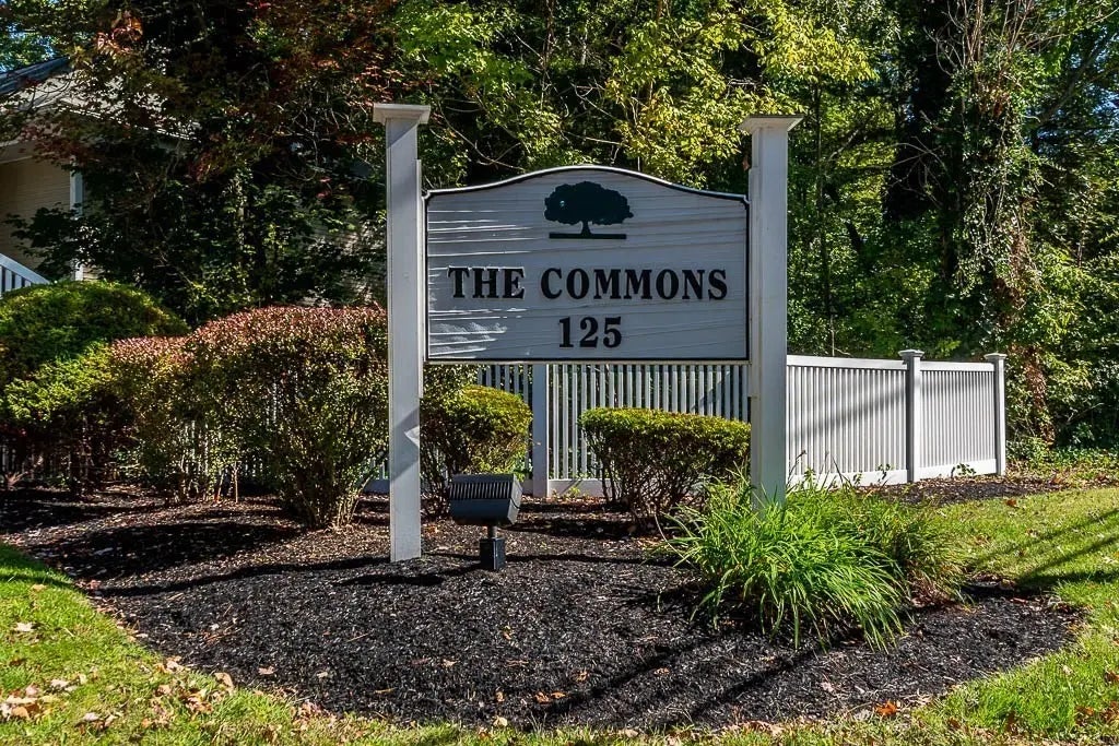 125 Highland St #103, Taunton