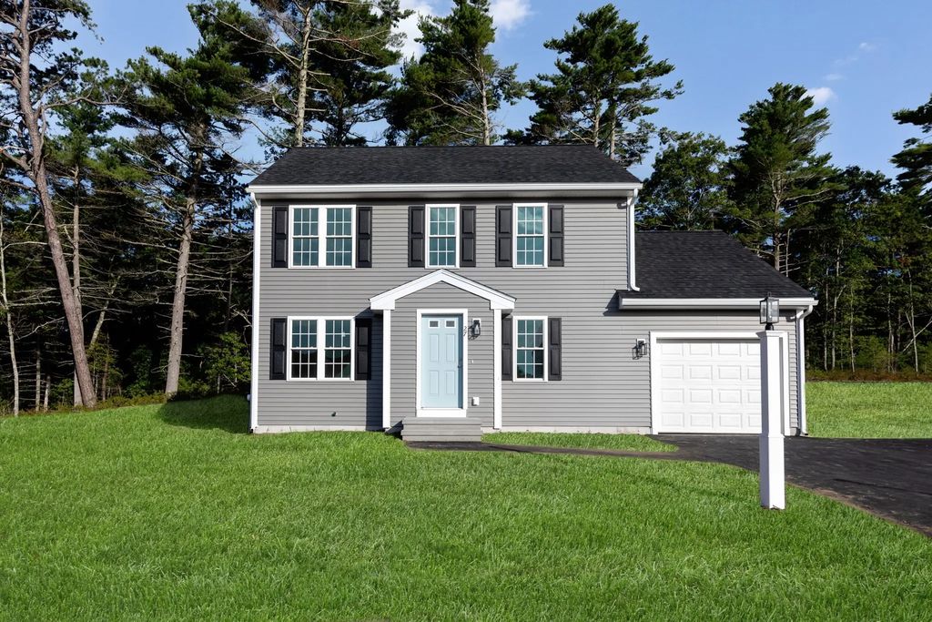 43 Bumblebee Dr, Plymouth
