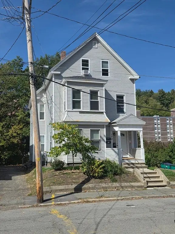173 Myrtle Ave #2, Fitchburg