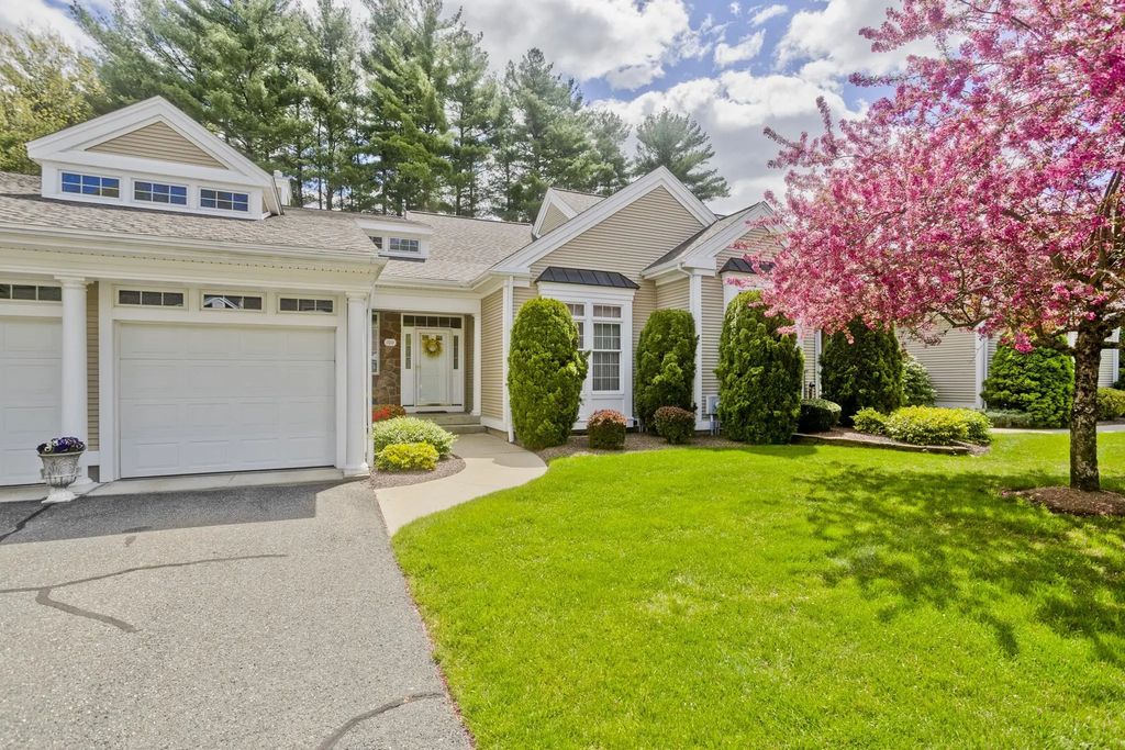 100 High Pine Cir #100, Wilbraham