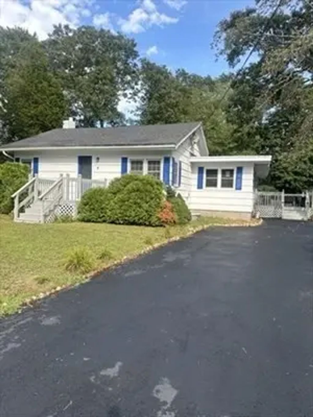 7 Central Ave, Plymouth