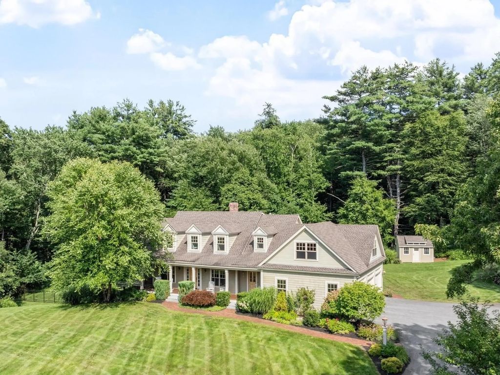 61 Whitney Road, Harvard