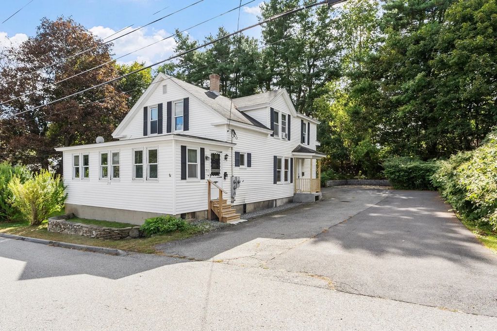 255 Greenwood St, Gardner