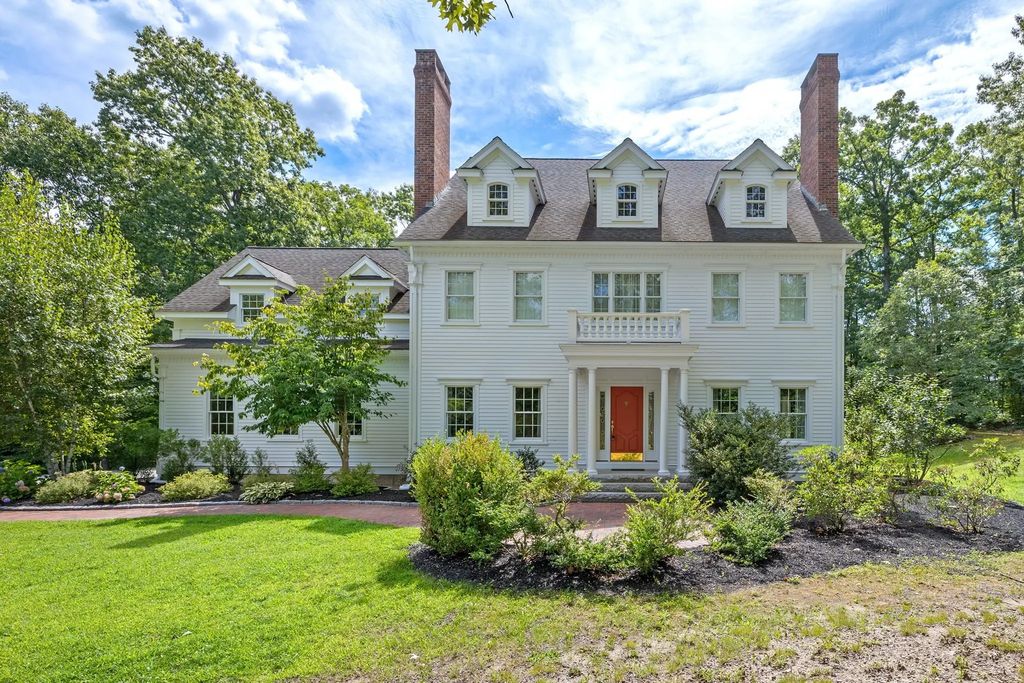 57 Shattuck St, Pepperell