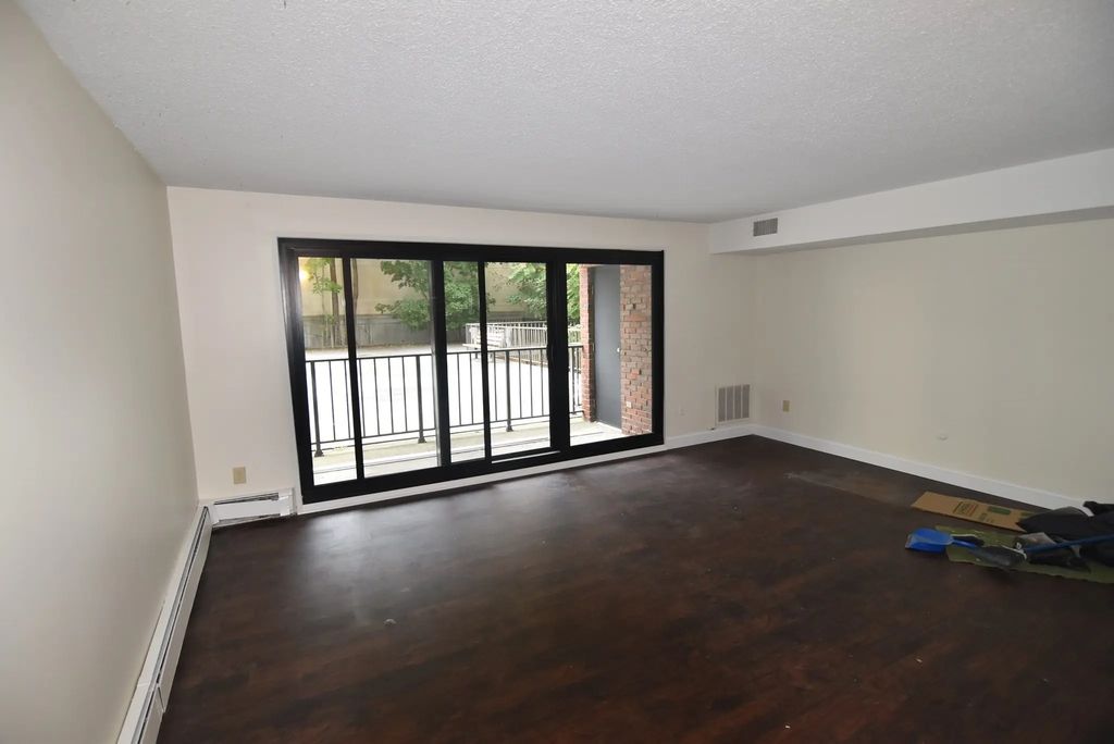 49 Marion #1b, Brookline