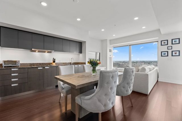 110 Stuart Street #26j, Boston