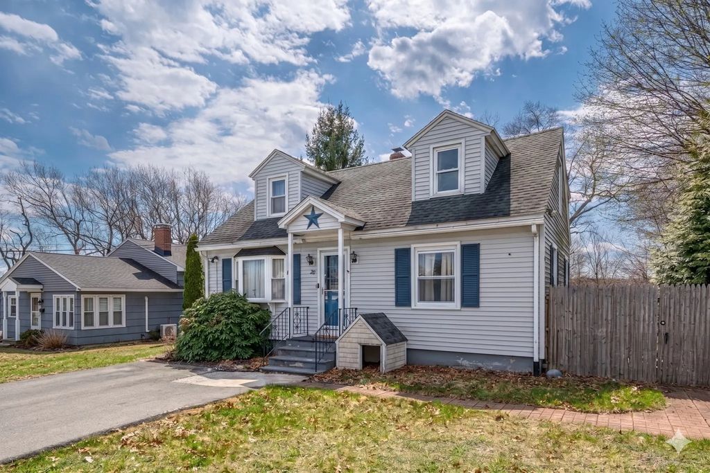 20 George St, Fitchburg
