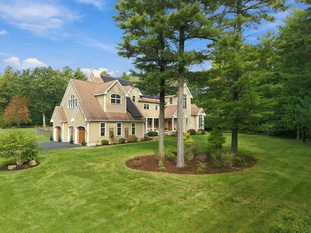 20 Hillside Ln, Duxbury
