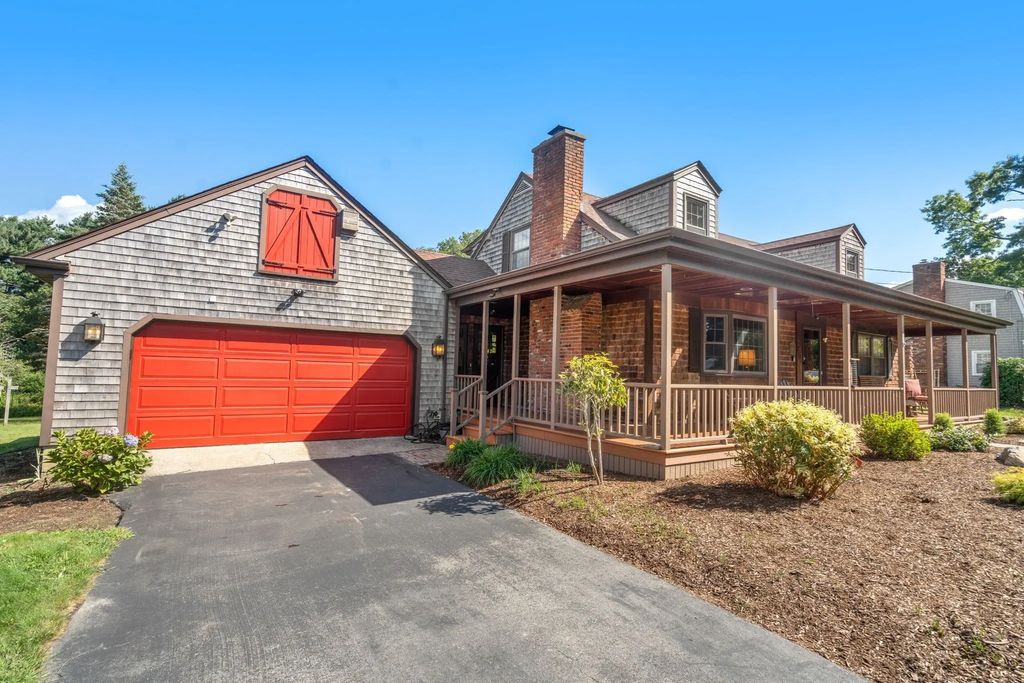 283 Hamlin St, Acushnet