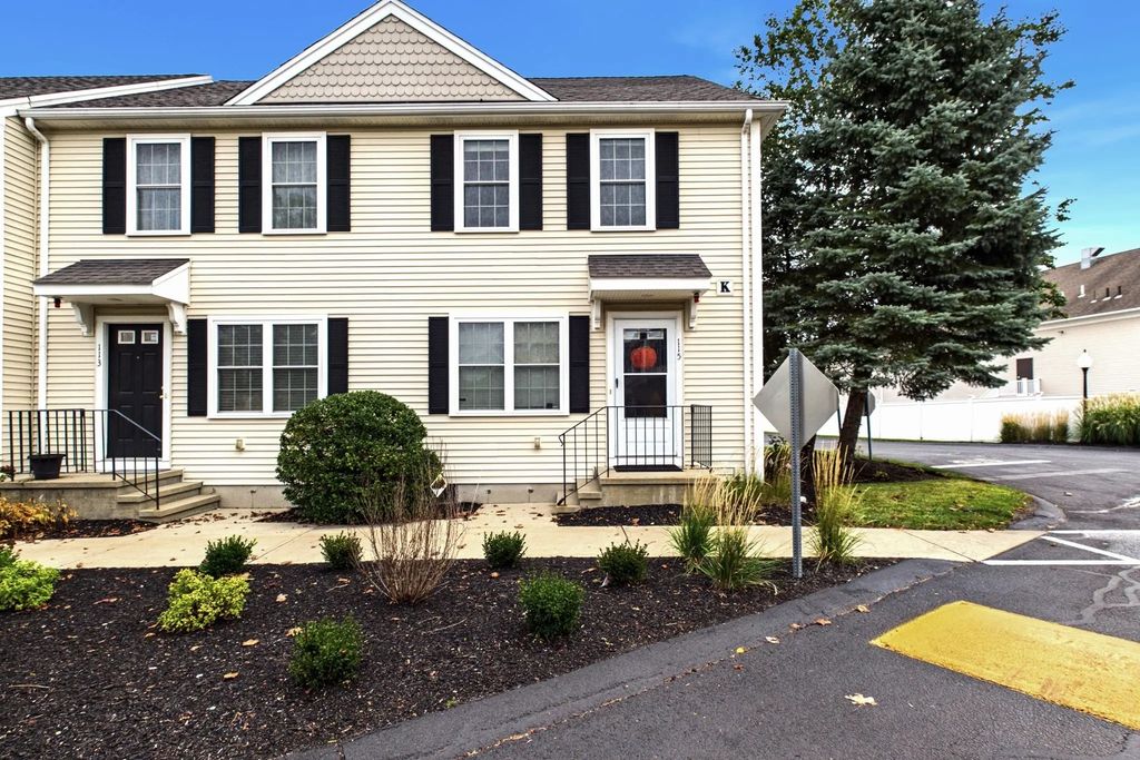 115 Boxberry Ln #115, Rockland