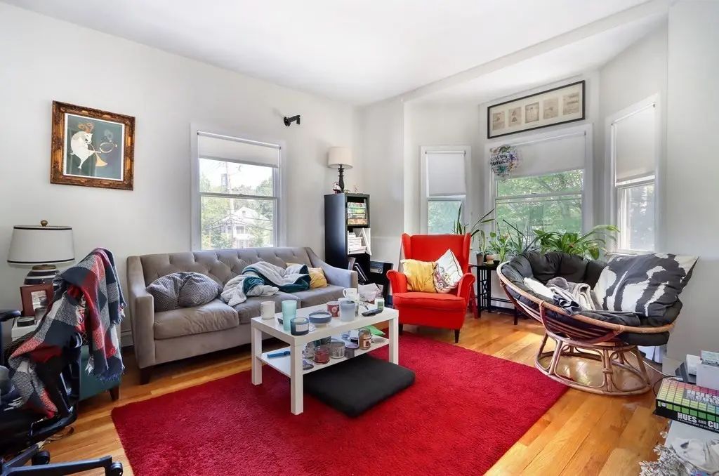 166 Raymond St #166, Cambridge