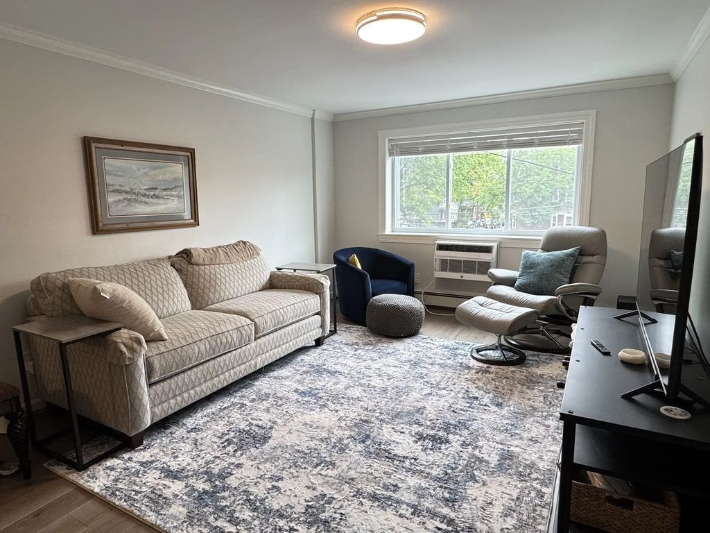 329 Harvard St #24, Cambridge