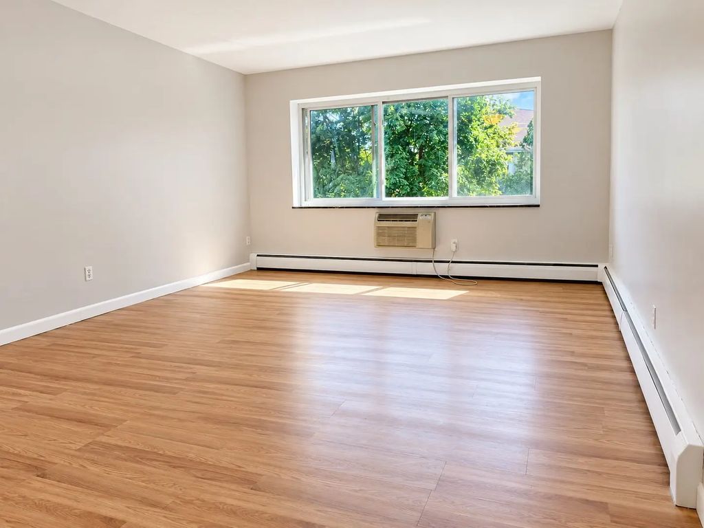 185 Salem Street #11, Medford