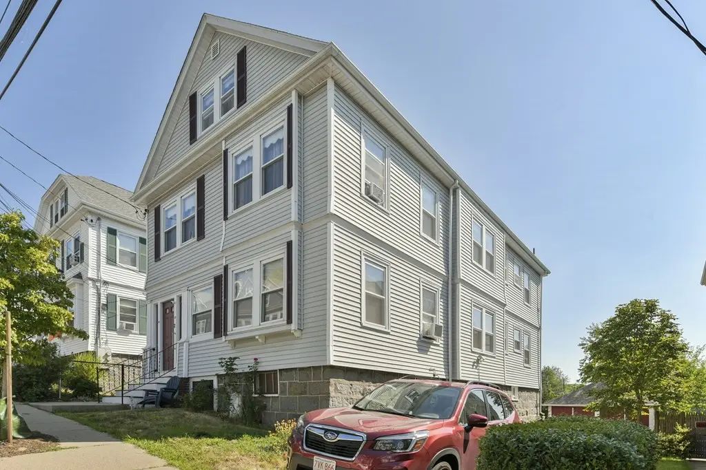30 Pleasant Hill Ave, Boston