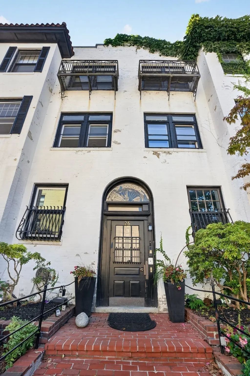 26 Medfield St #3, Boston