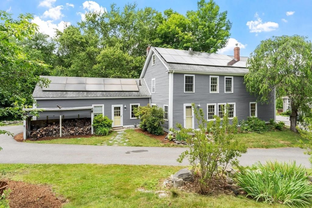 67 Still River Road, Harvard