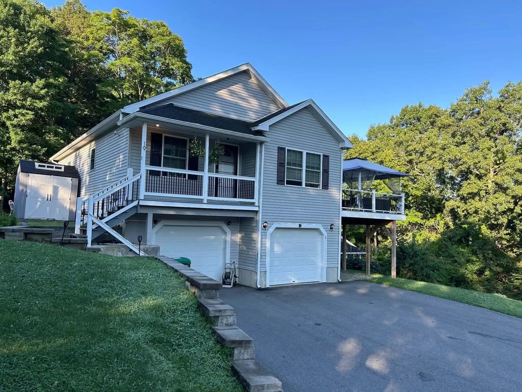 19 Chipman St, Clinton