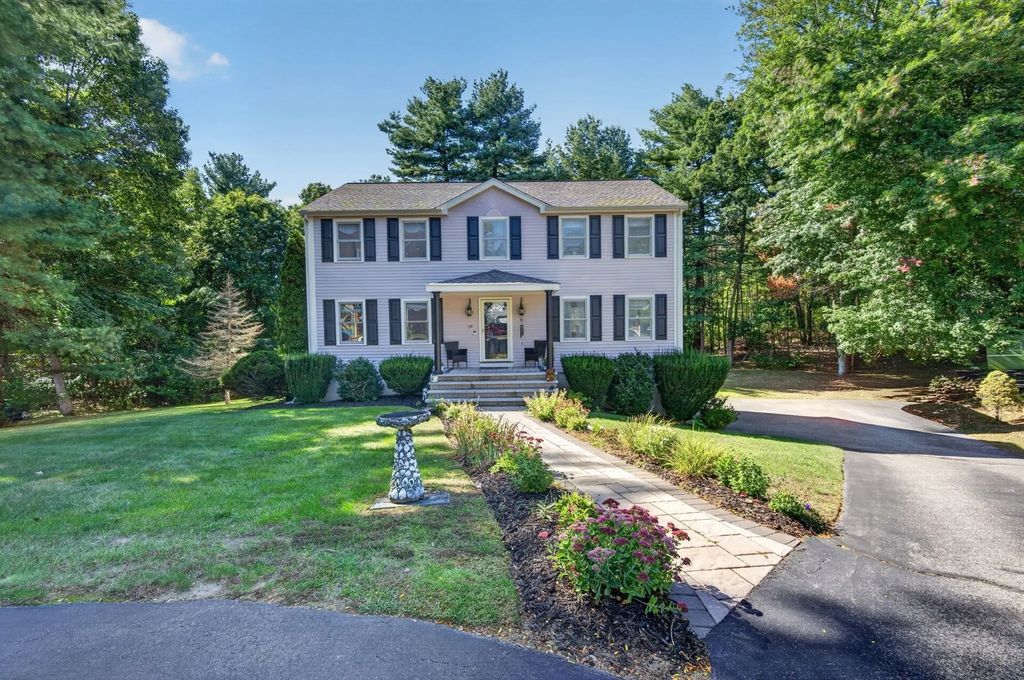 19 Kristyn Ln, North Reading