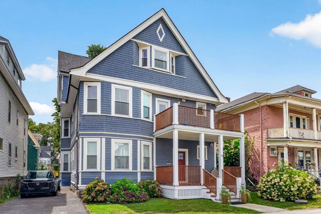 16 Pasadena Rd #3, Boston