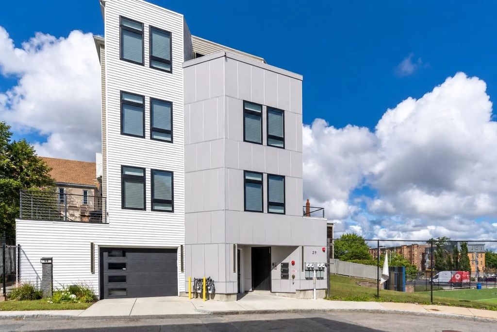 29 Woodford St #3, Boston