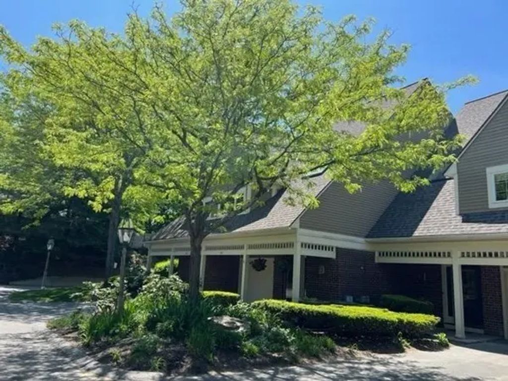 74 S Quinsigamond Ave #7, Shrewsbury