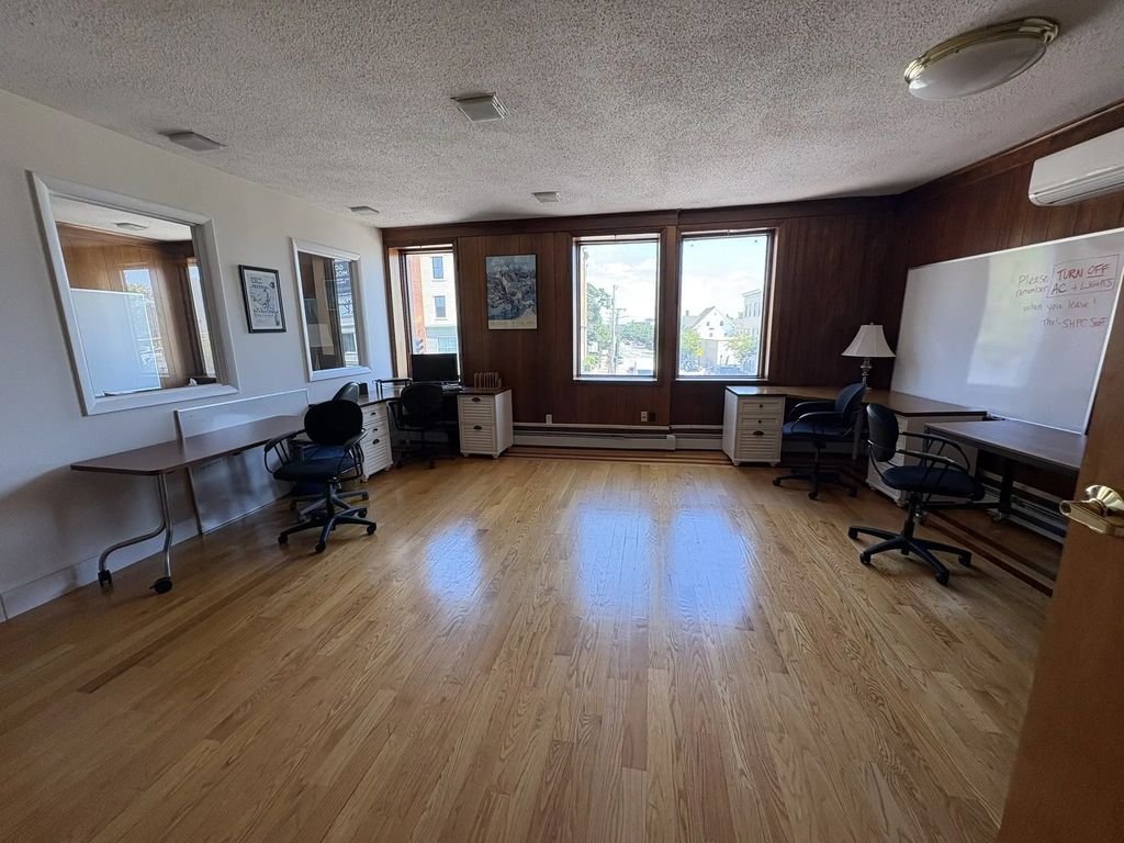 324 Broadway #2, Somerville