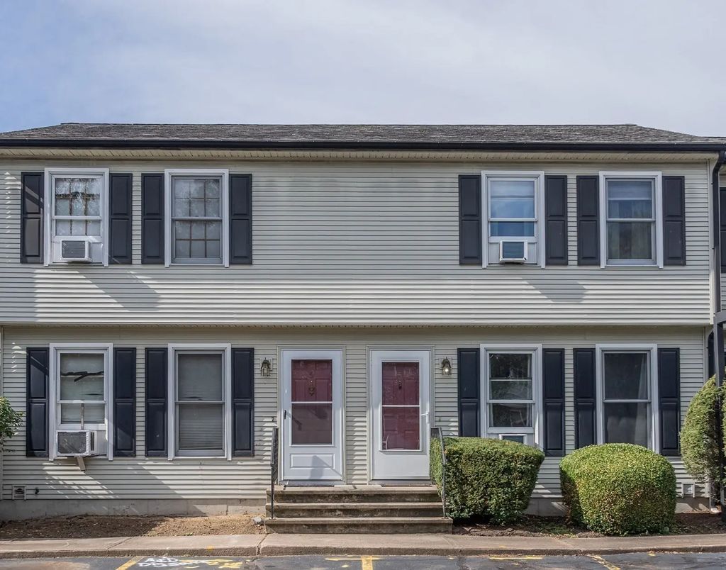 166 Hillside Rd #5, Westfield