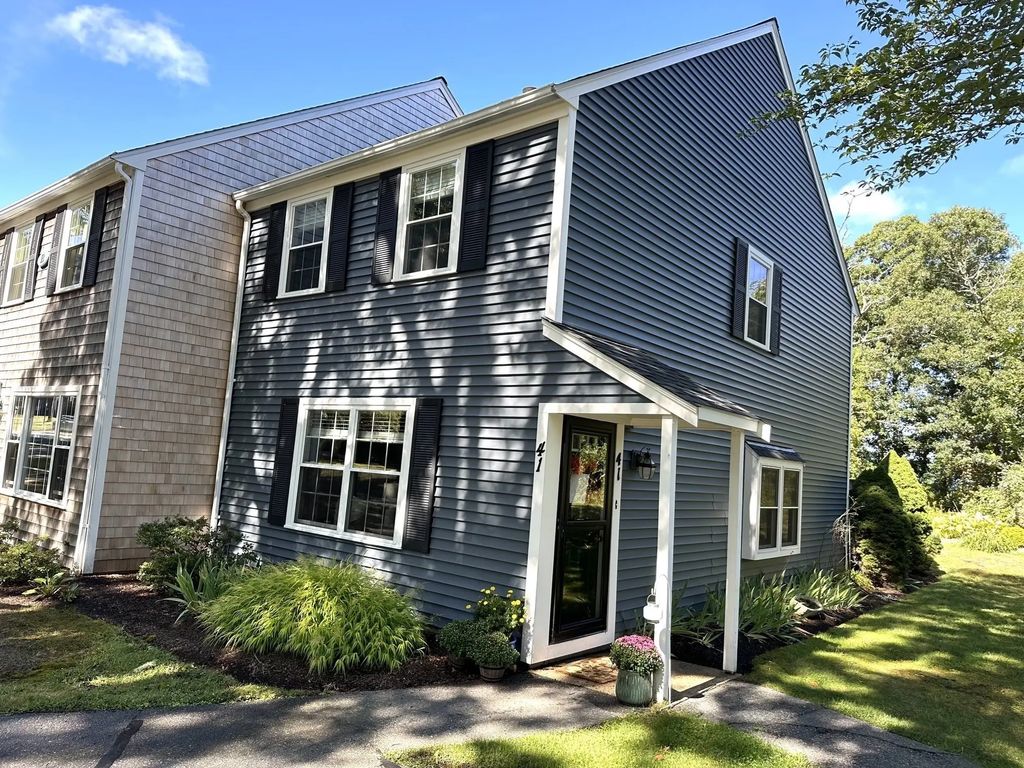 41 Woodview Dr #41, Brewster