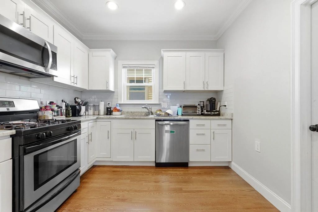 43 Derby St #1, Somerville