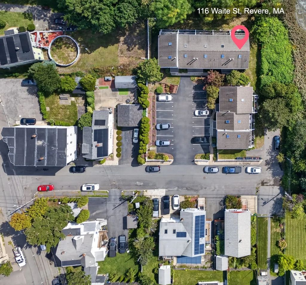 116 Waite St #4, Revere