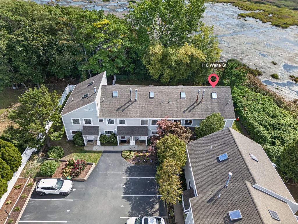 116 Waite St #4, Revere