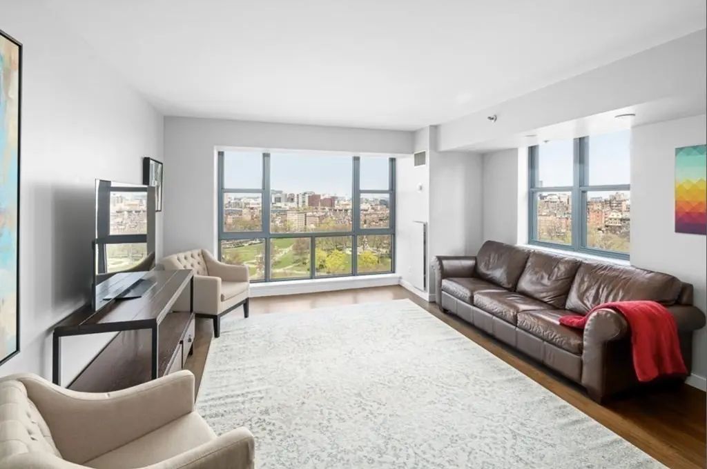170 Tremont St #1801, Boston