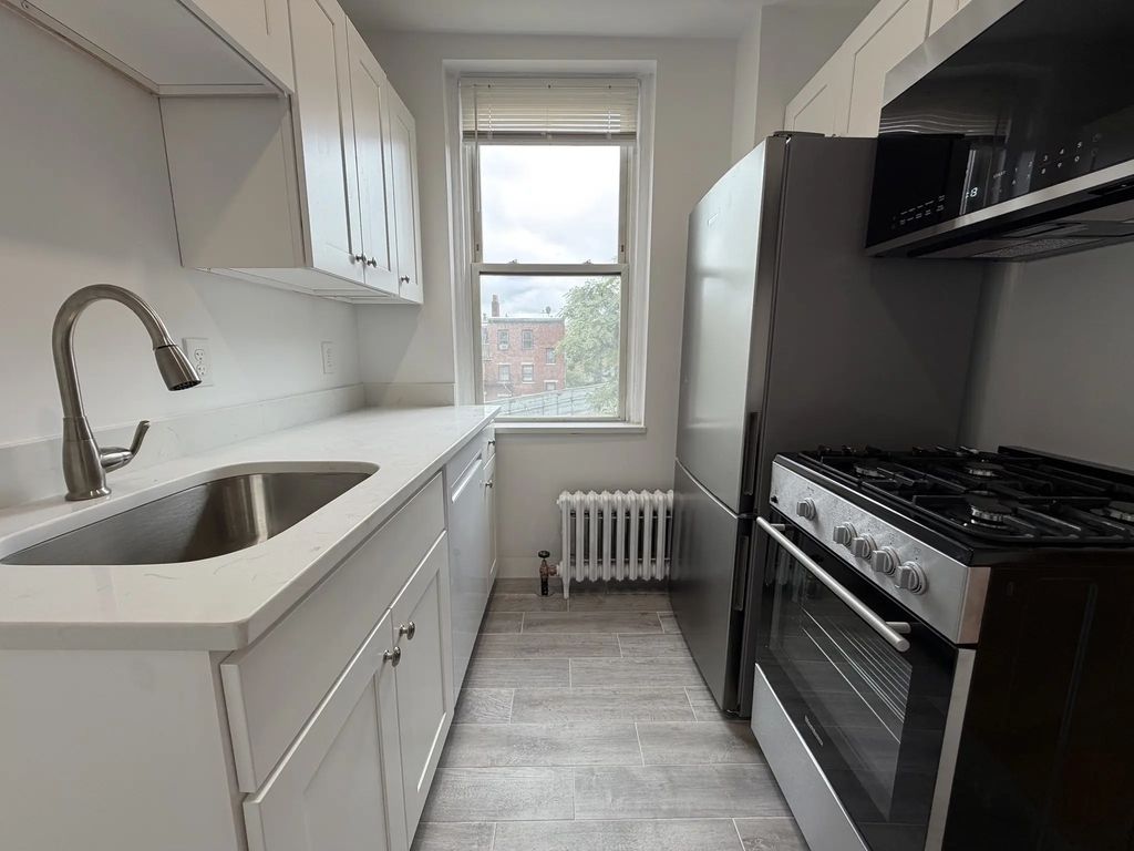 7 Grove St. #9, Boston