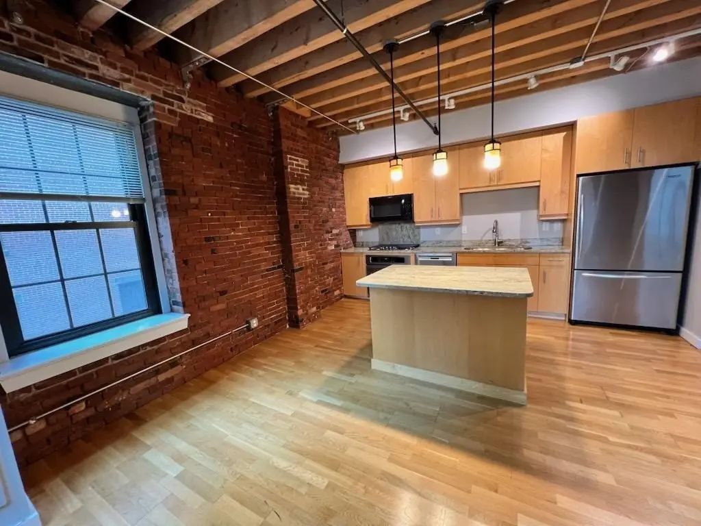 101 Broad St #4e, Boston