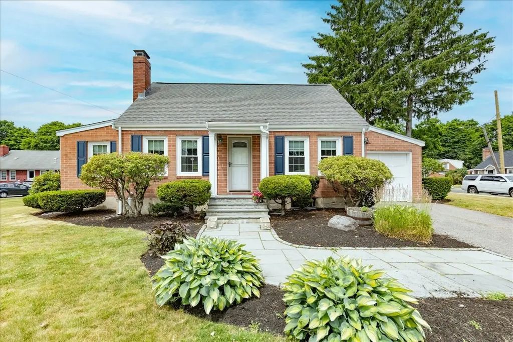 47 Cherry St, Newton