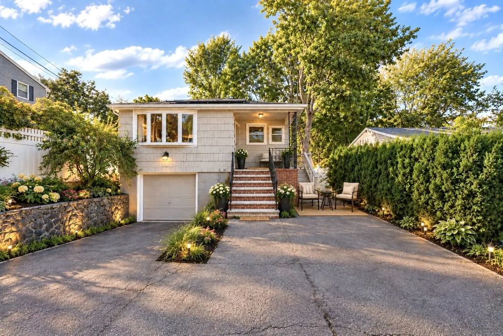 33 Fairchild, Saugus