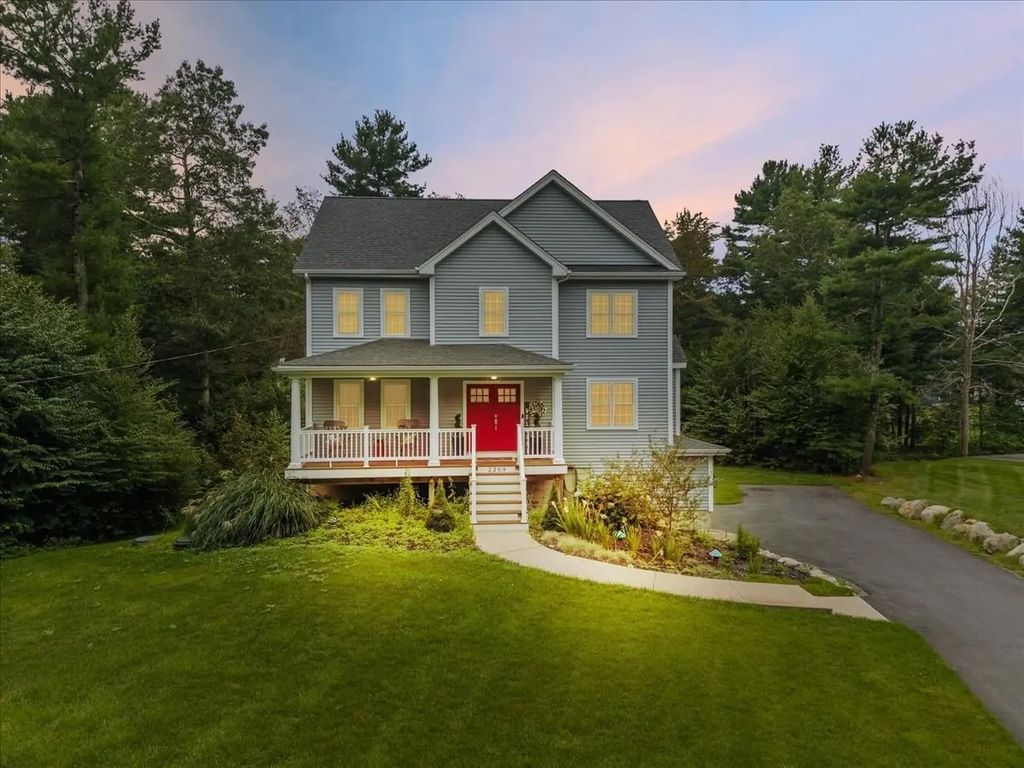 2209 Maple Swamp Road, Dighton