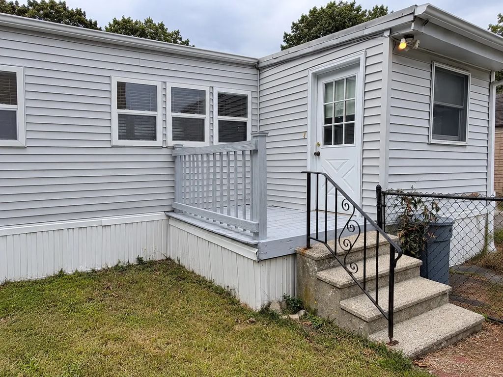 252 Newbury St #58, Peabody