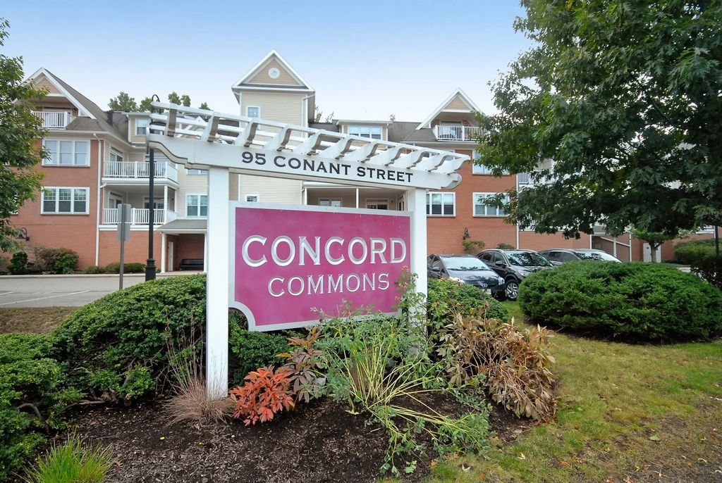 95 Conant St #413, Concord